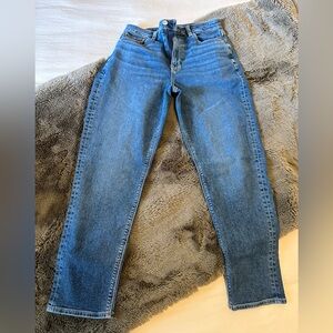 American Eagle Mom  jeans, size 6.